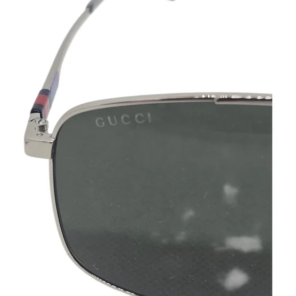 Gucci Silver Frame Sunglasses GREAT LOW PRICE